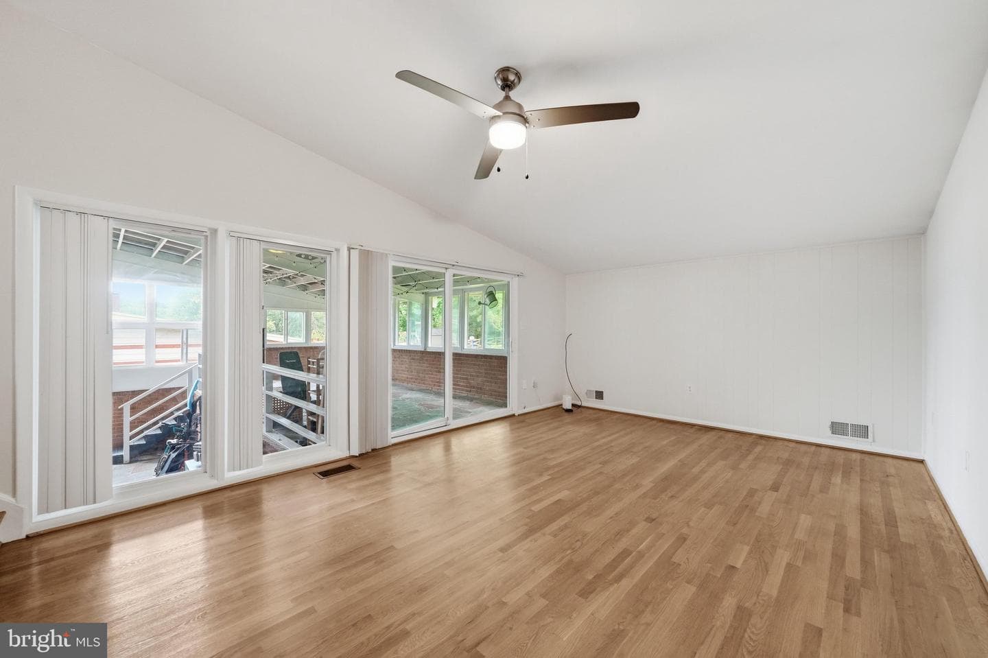 11412 Fairoak Drive photo 20