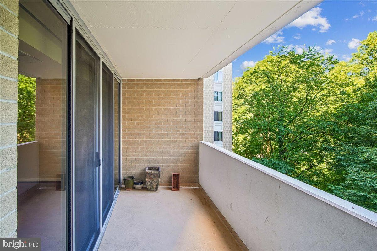 4601 N Park Avenue #412 photo 15