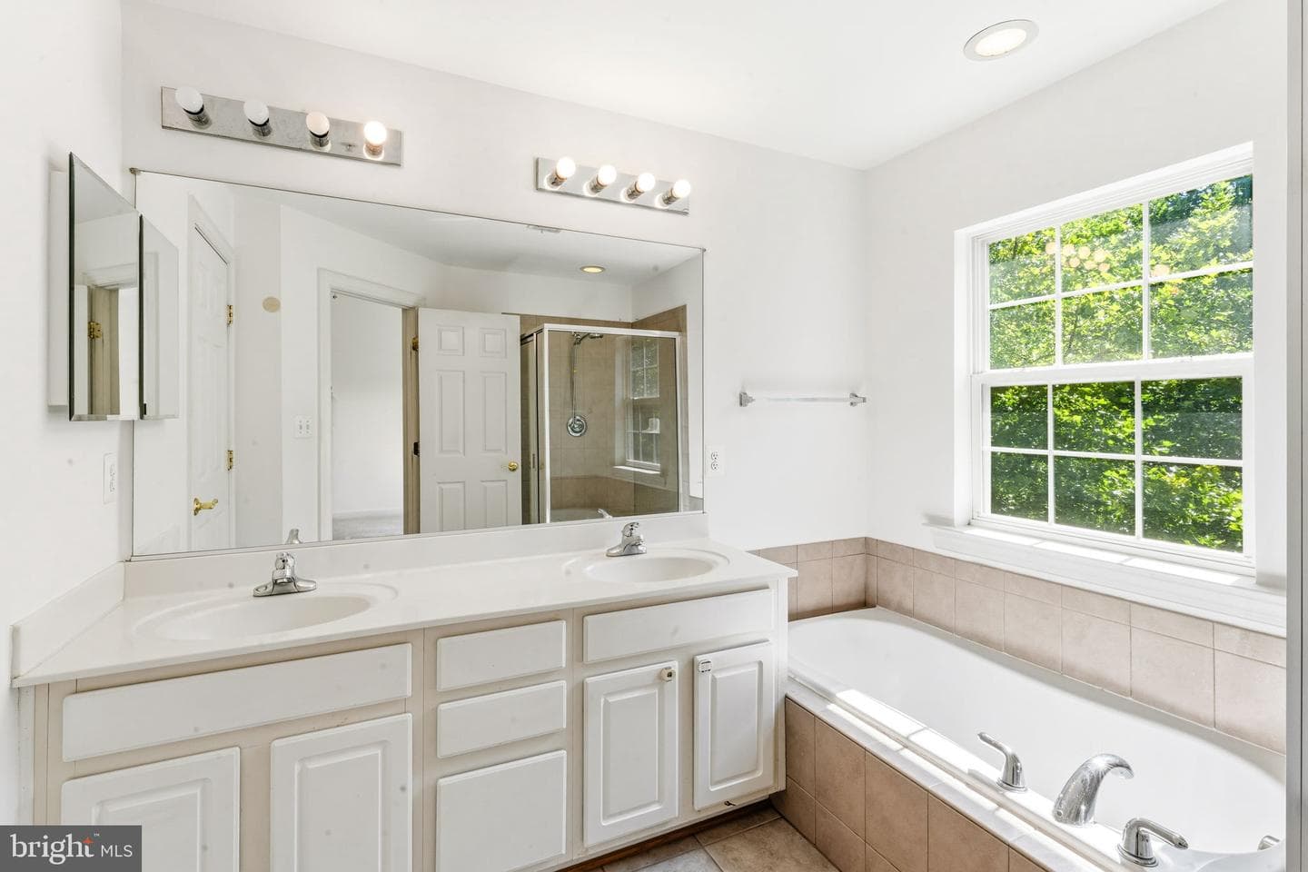 3903 Madison Park Lane photo 23