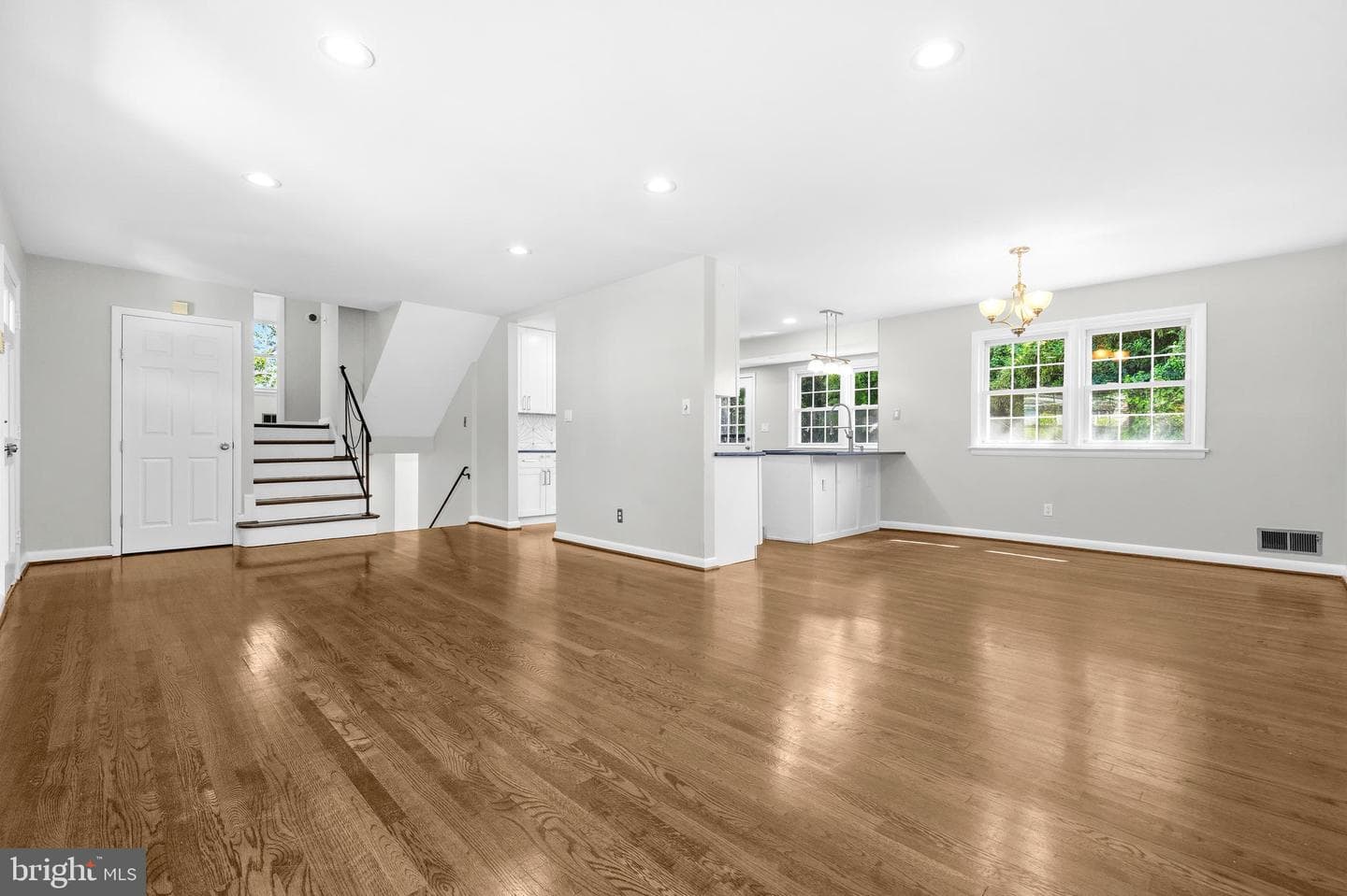 10802 Meadowhill Road photo 11