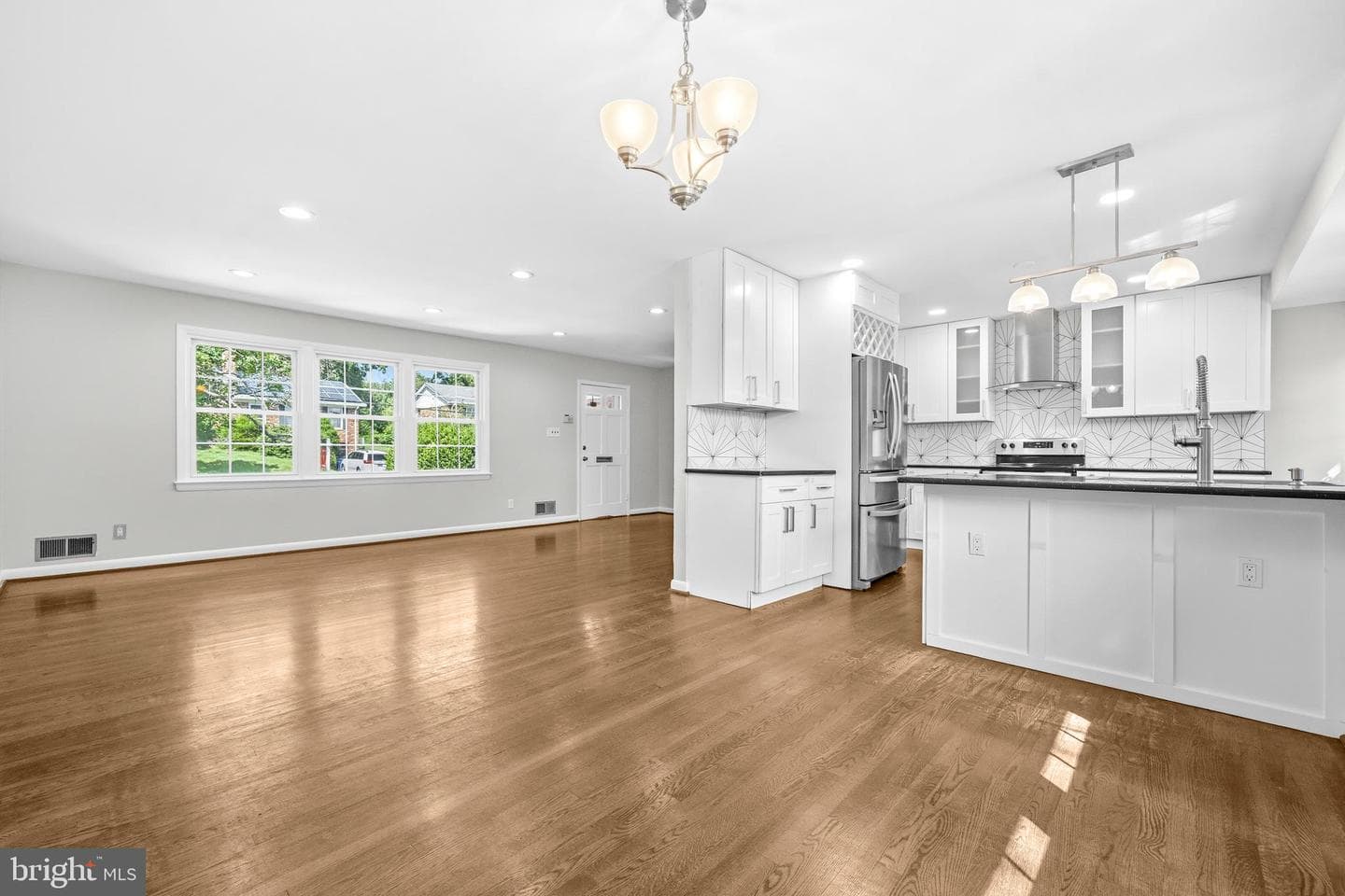 10802 Meadowhill Road photo 12