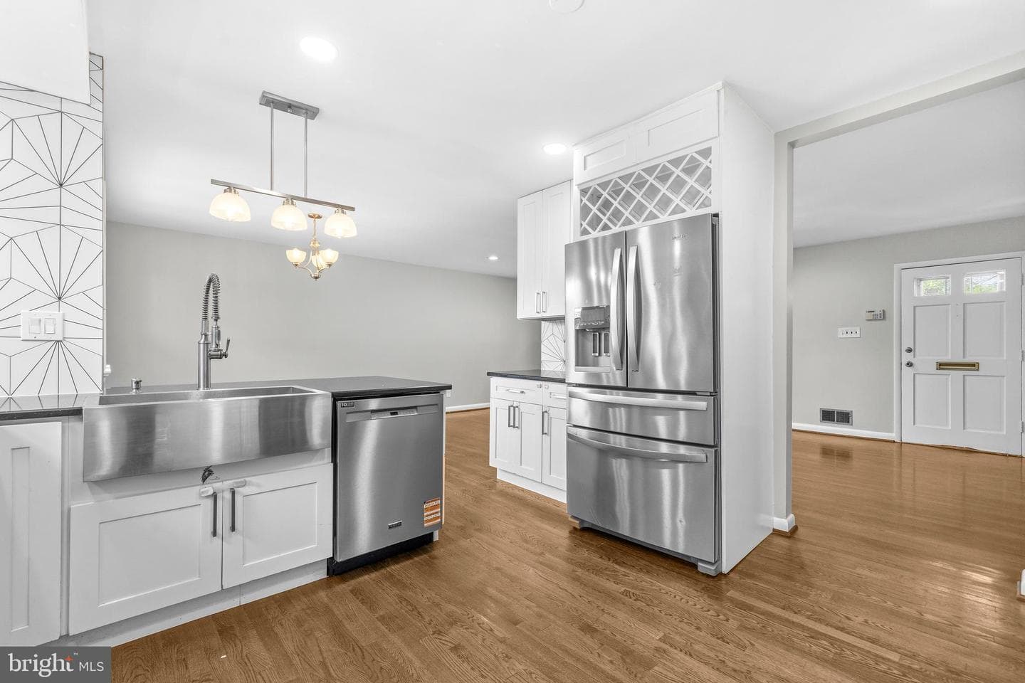 10802 Meadowhill Road photo 17