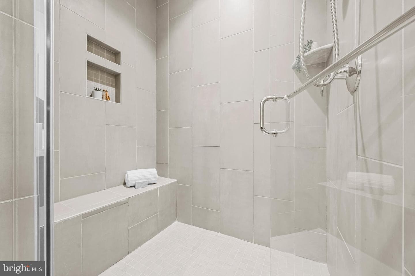 10430 Breuer Street photo 29