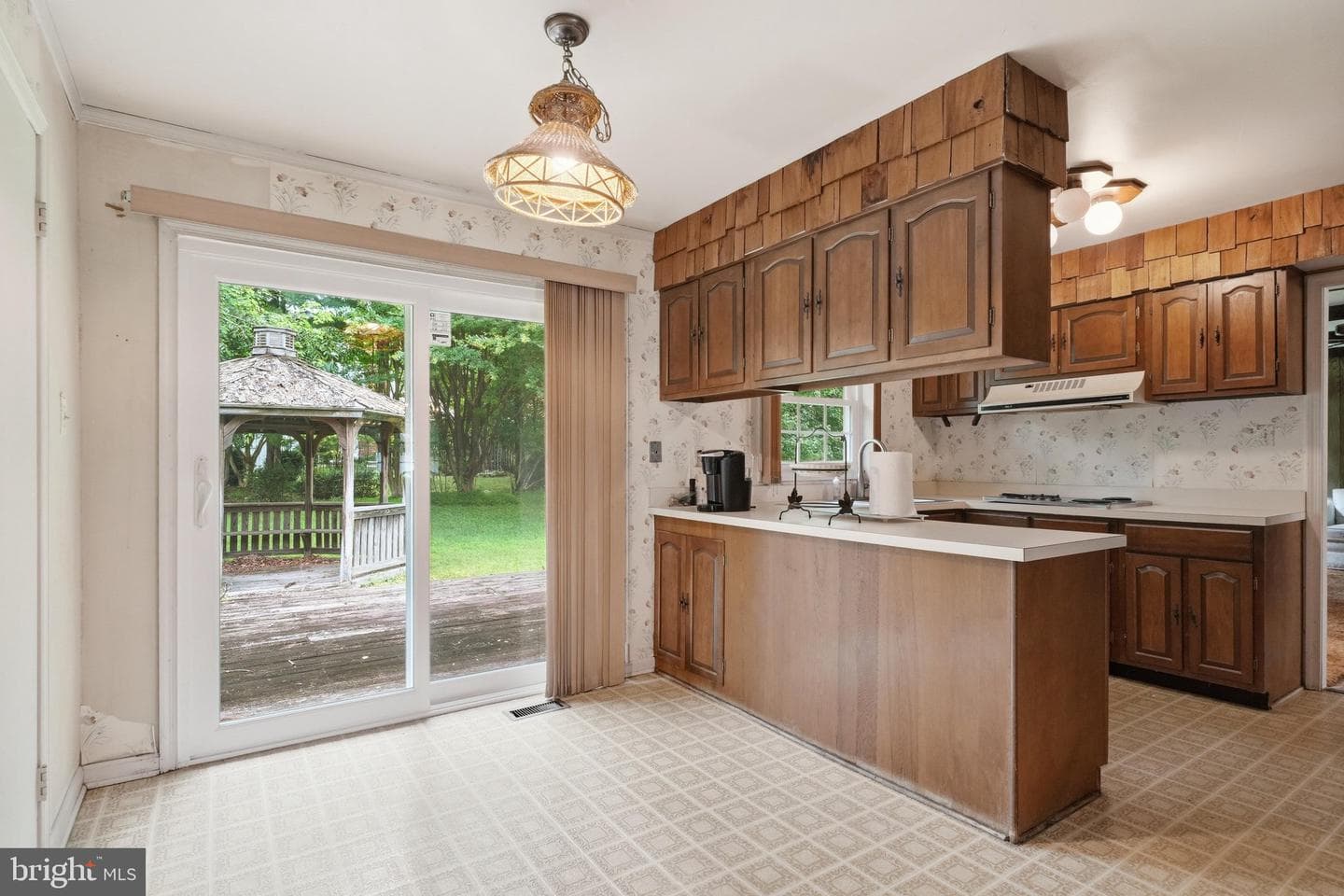 14008 Breeze Hill Lane photo 24