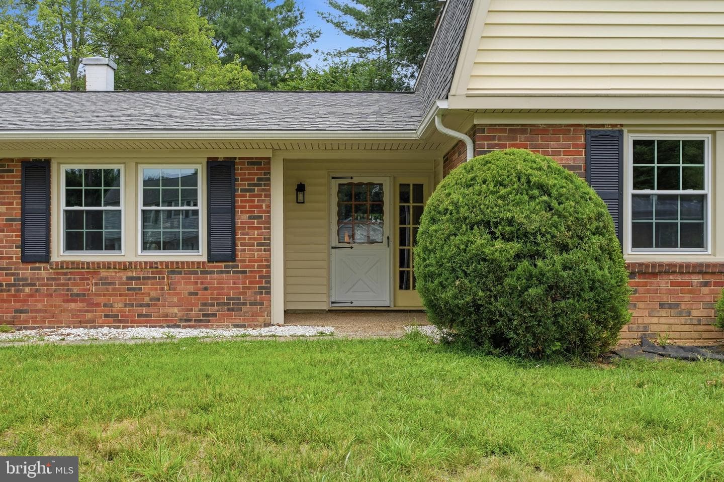 14008 Breeze Hill Lane photo 5