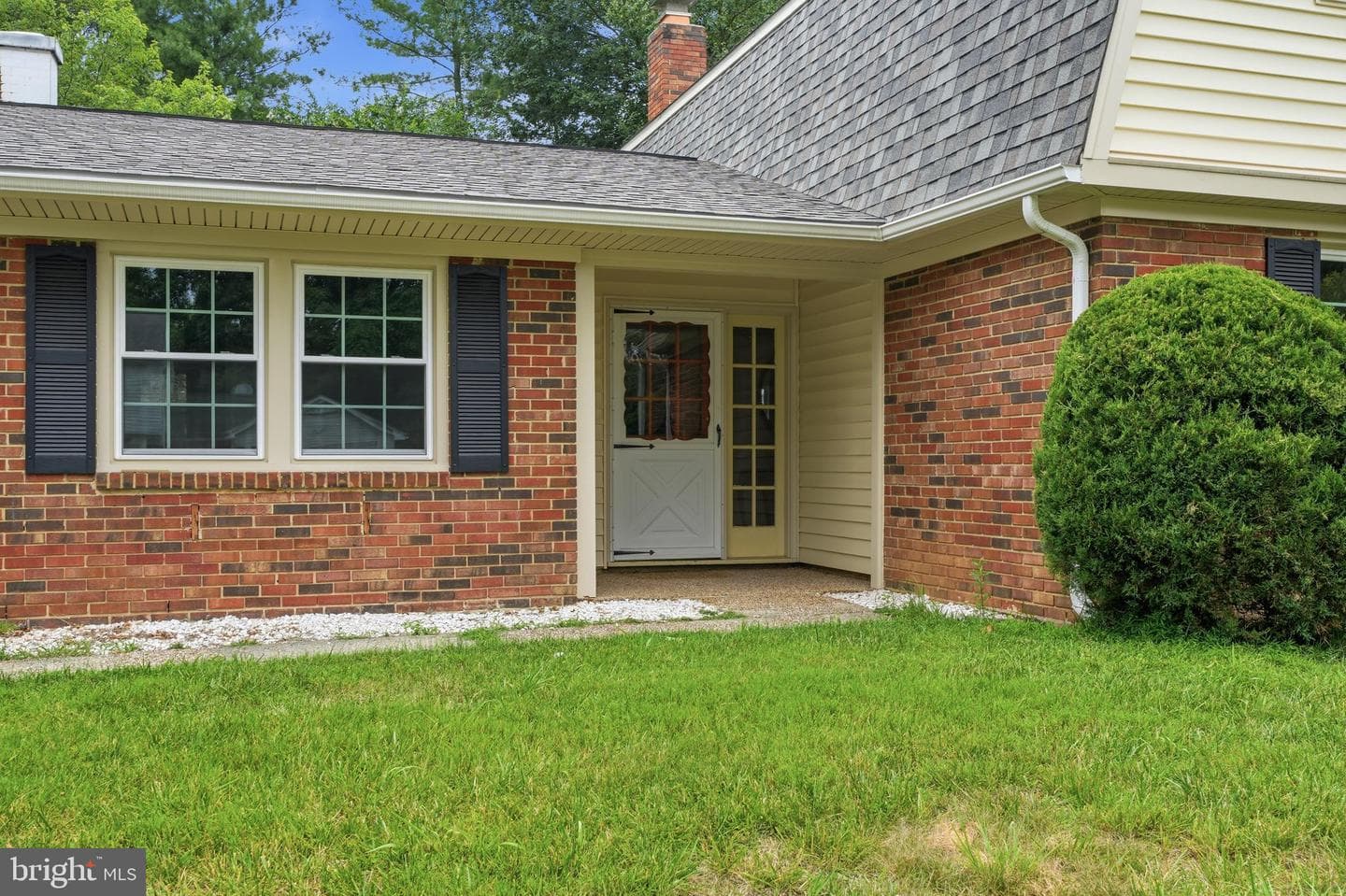 14008 Breeze Hill Lane photo 6