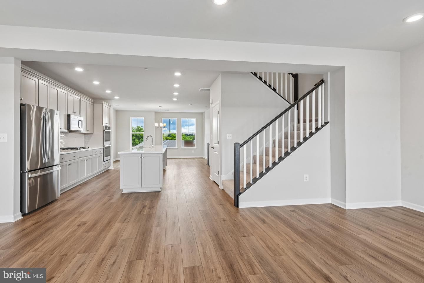 19548 Village Walk Drive photo 1