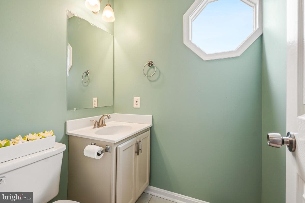 6443 Orchard Avenue photo 14