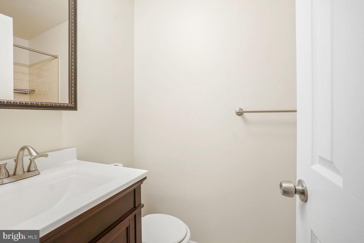 6443 Orchard Avenue photo 25