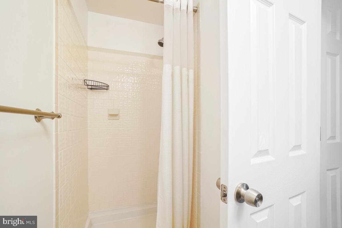 6443 Orchard Avenue photo 26