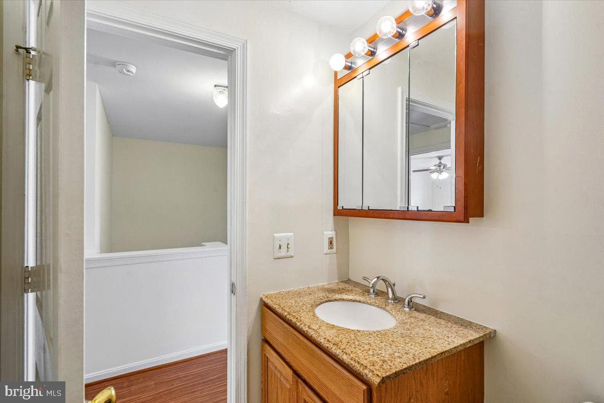 3259 Saint Augustine Court photo 27
