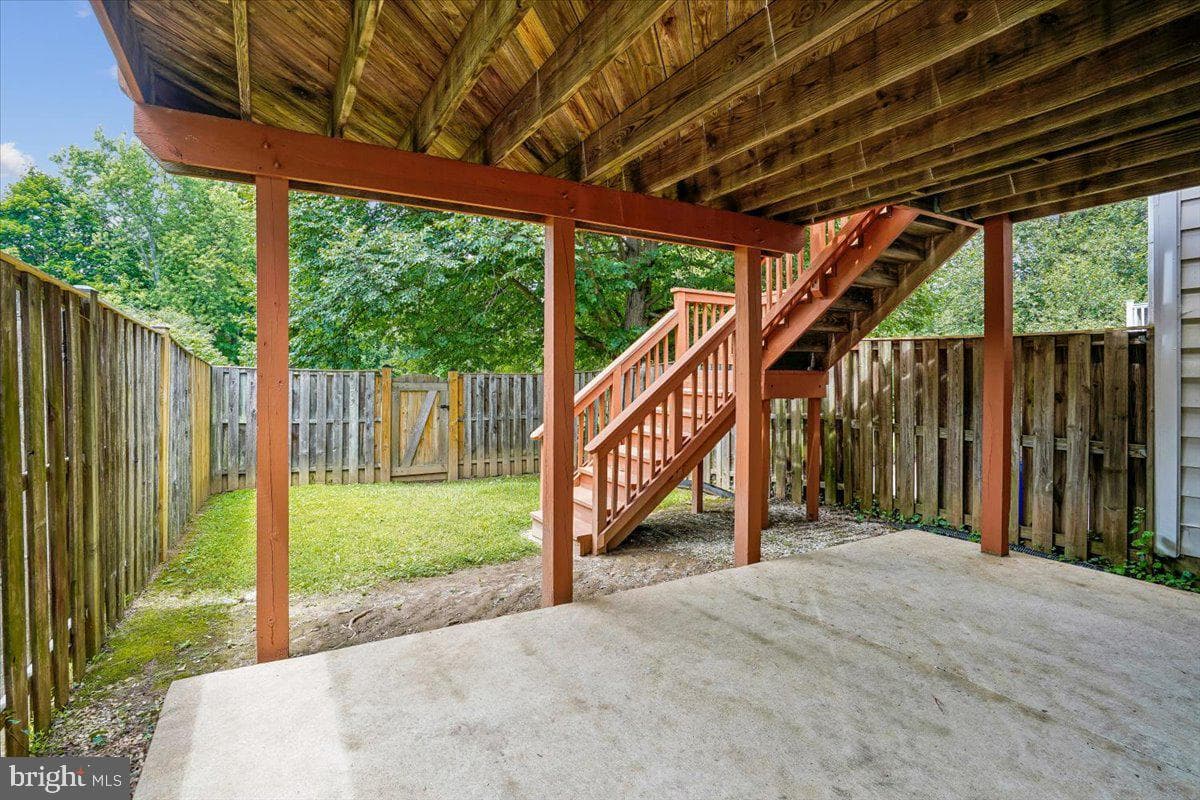 3259 Saint Augustine Court photo 35