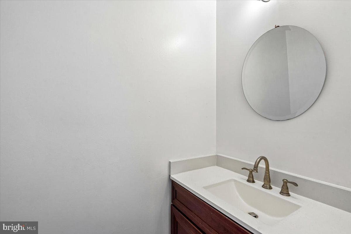 3259 Saint Augustine Court photo 6