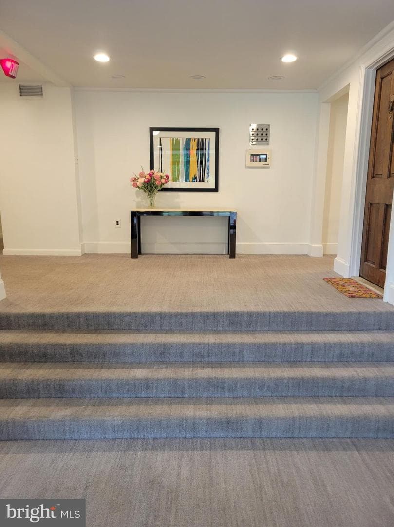 2100 Washington Avenue #5-A photo 3