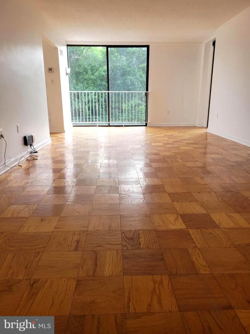 2100 Washington Avenue #5-A photo 5