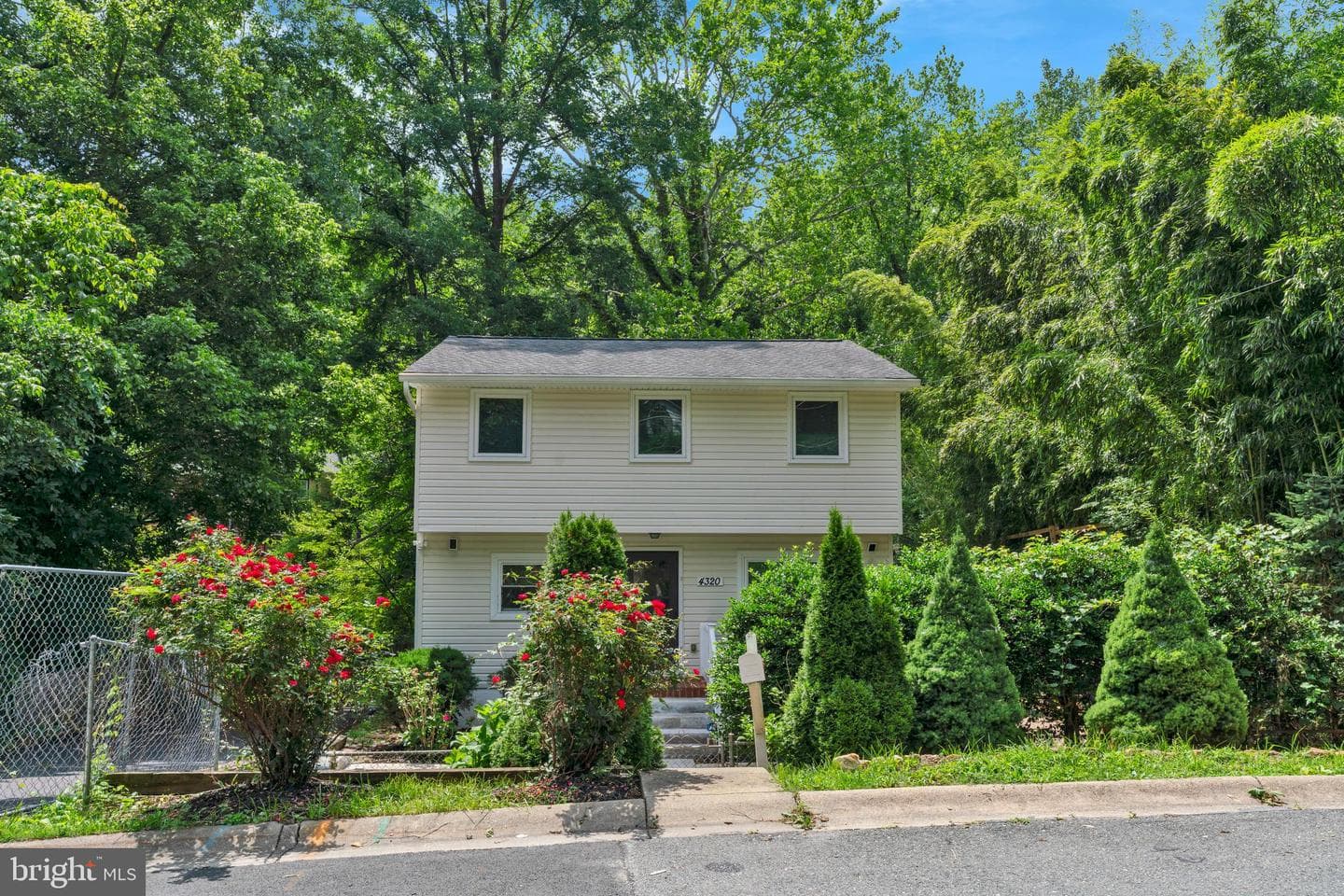 4320 Ivy Glen Road photo 3