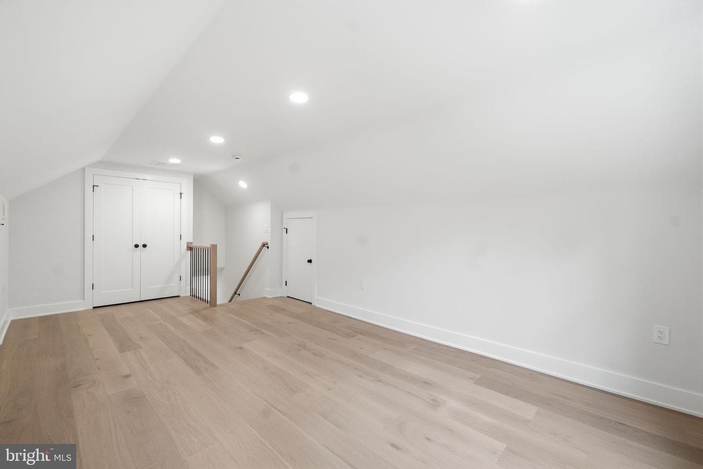 16605 Cavalry Drive photo 29