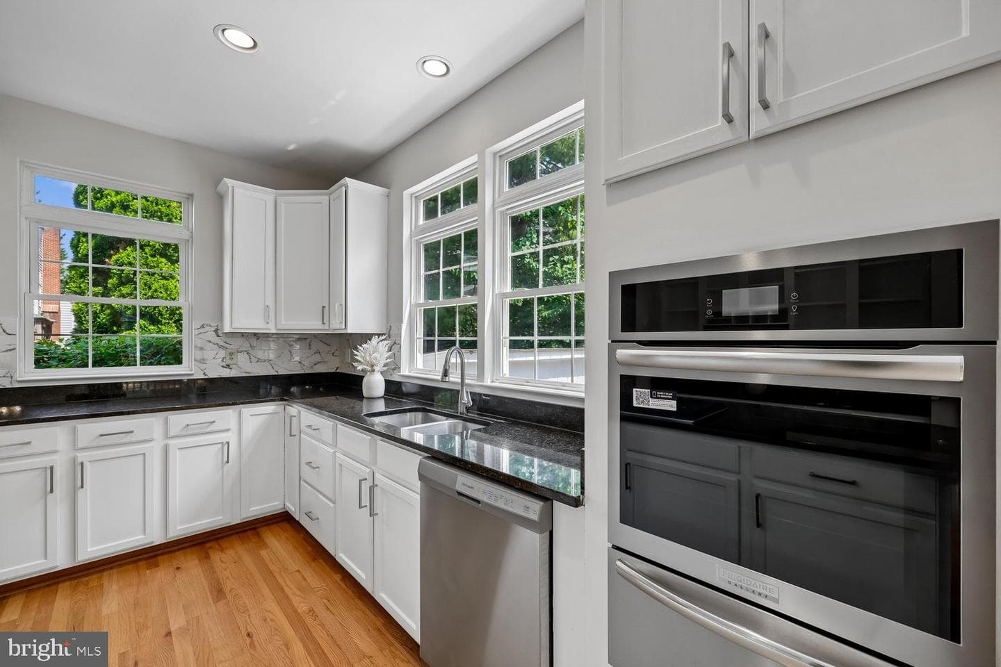 2 Seneca Forest Court photo 27