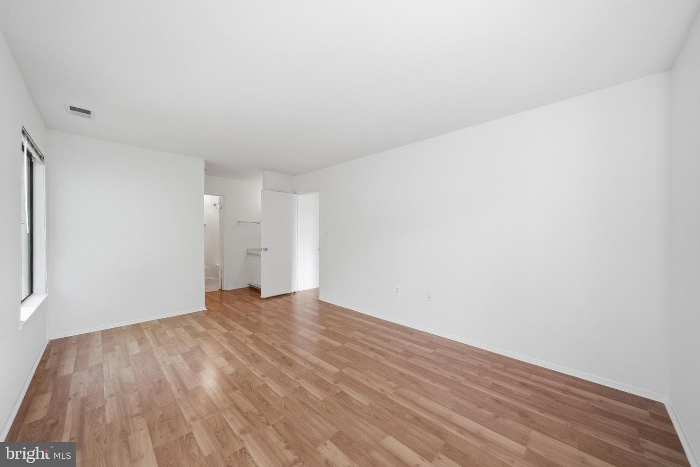 8010 Needwood Rd # 201 photo 29