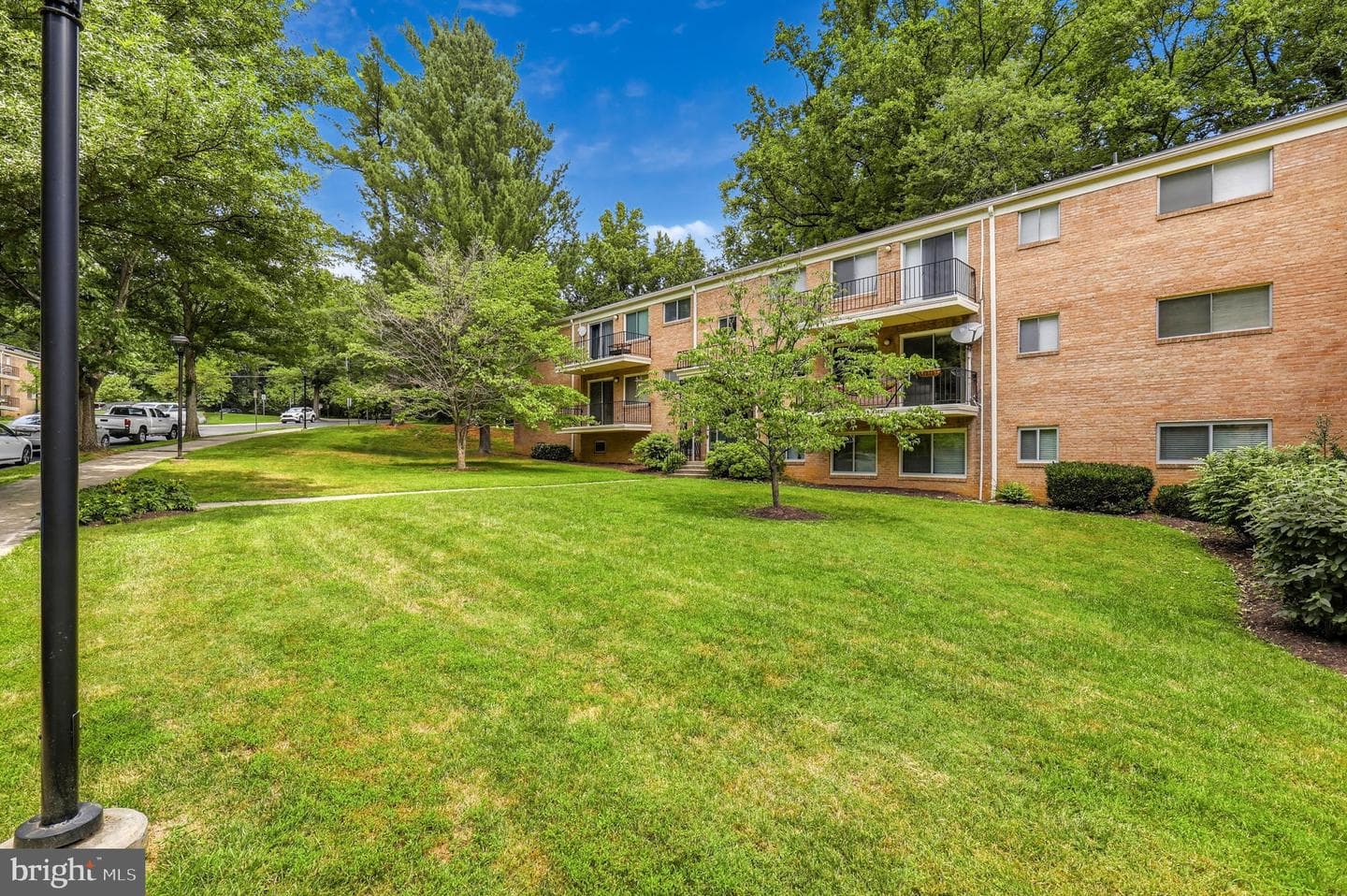 10619 Kenilworth Avenue #202 photo 22