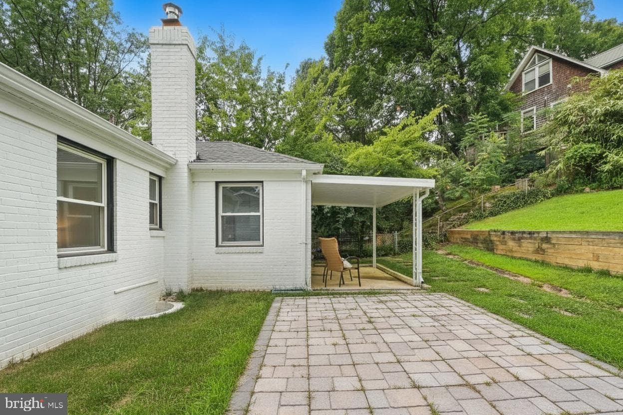 402 Elm Avenue photo 31