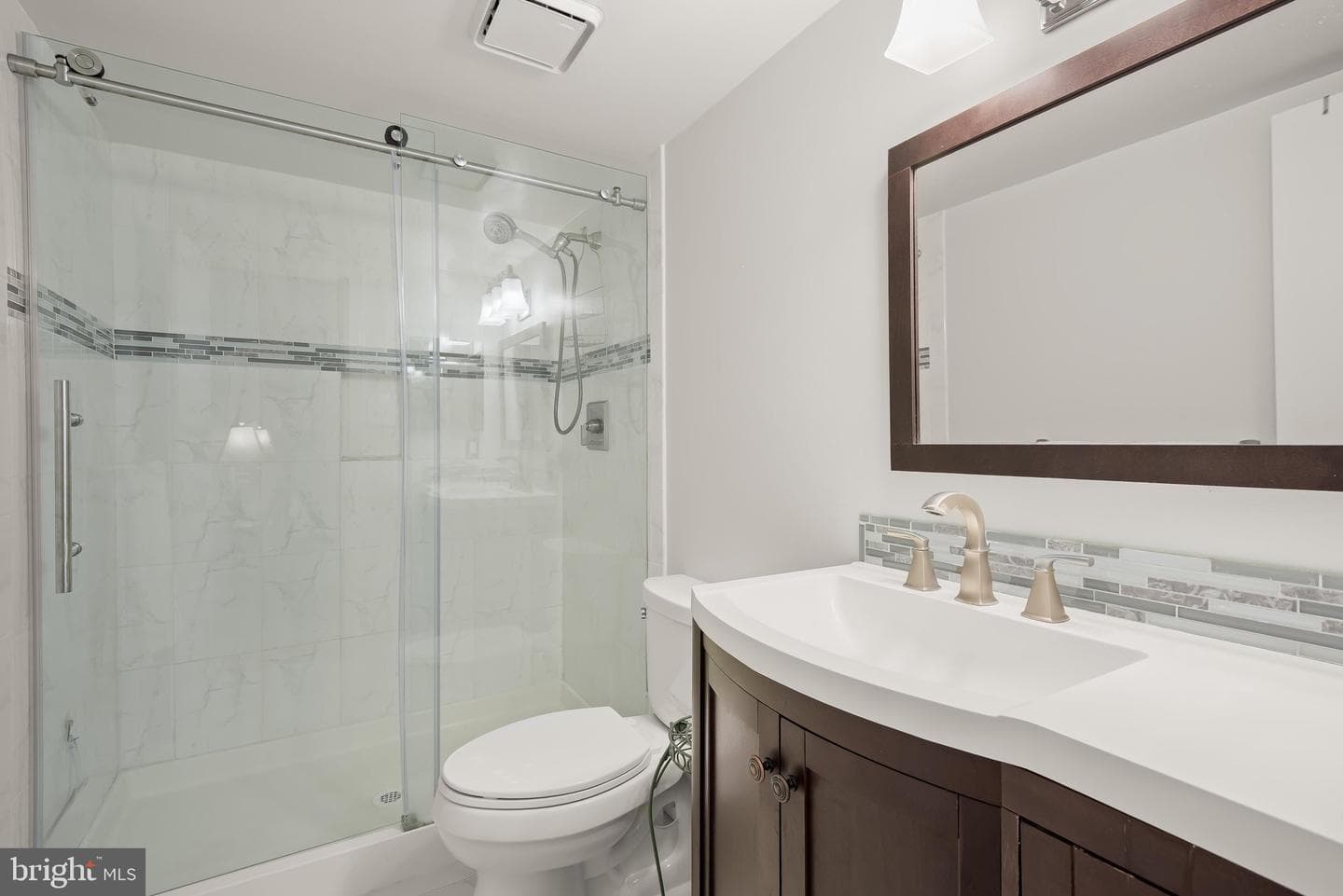 4 Dudley Court photo 18
