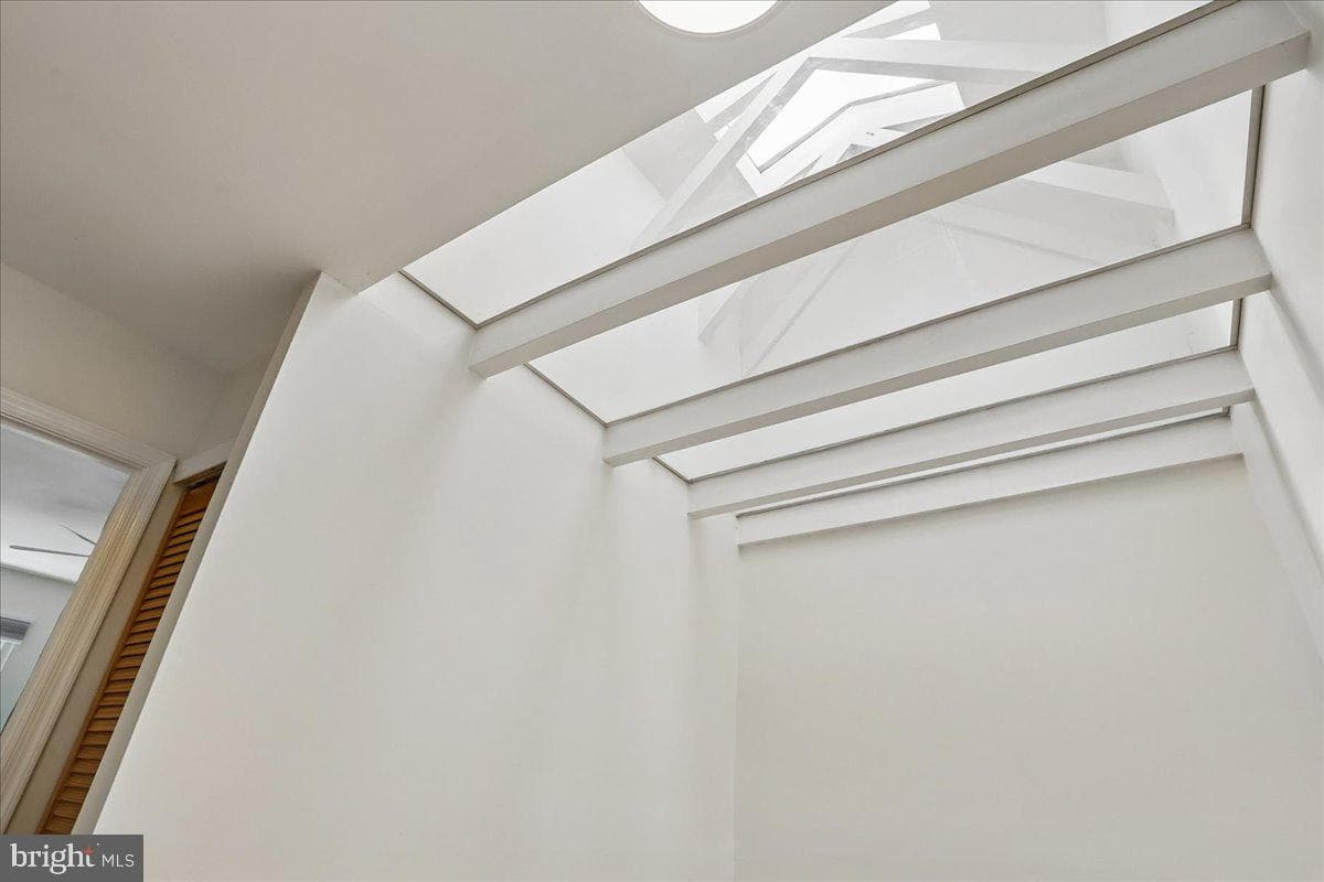 4927 Arctic Terrace photo 15