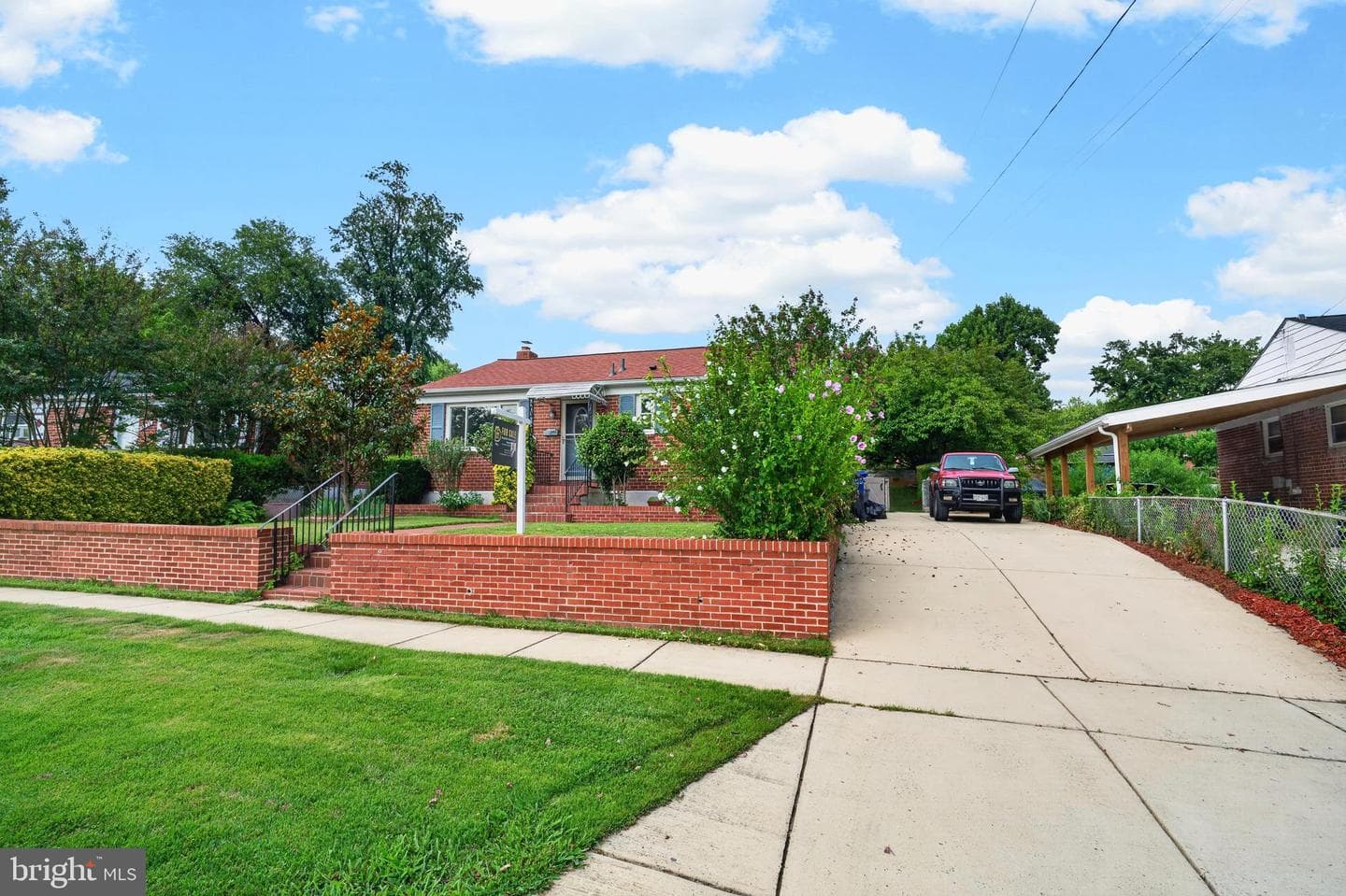 4417 Independence Street photo 5