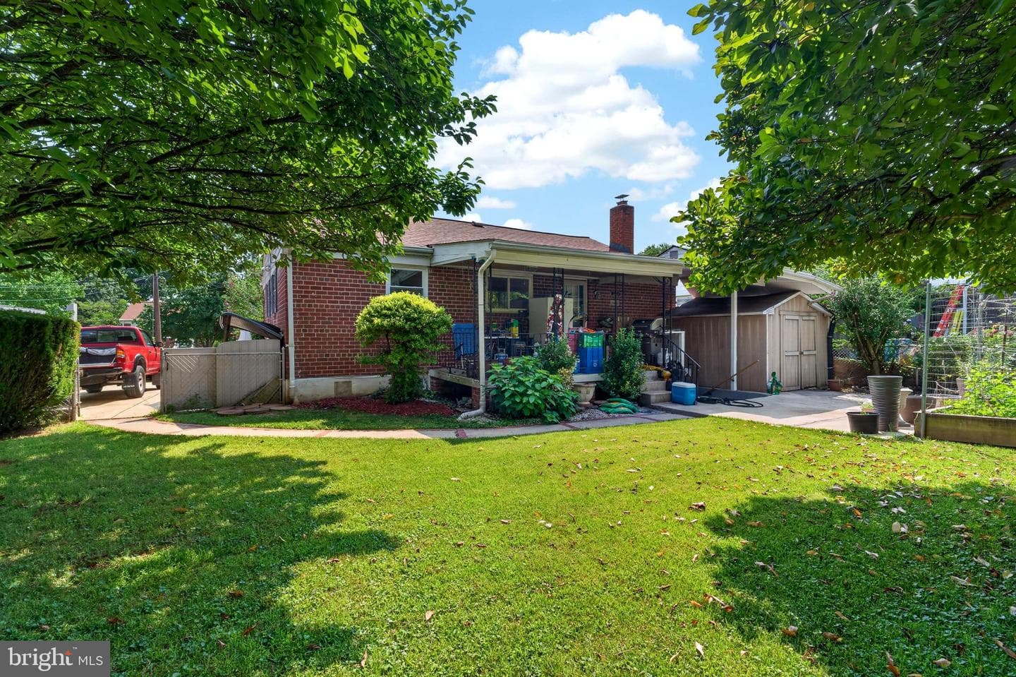 4417 Independence Street photo 8