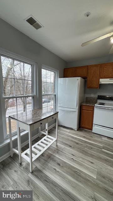 7927 Foxcrest Ct # 7927 photo 3