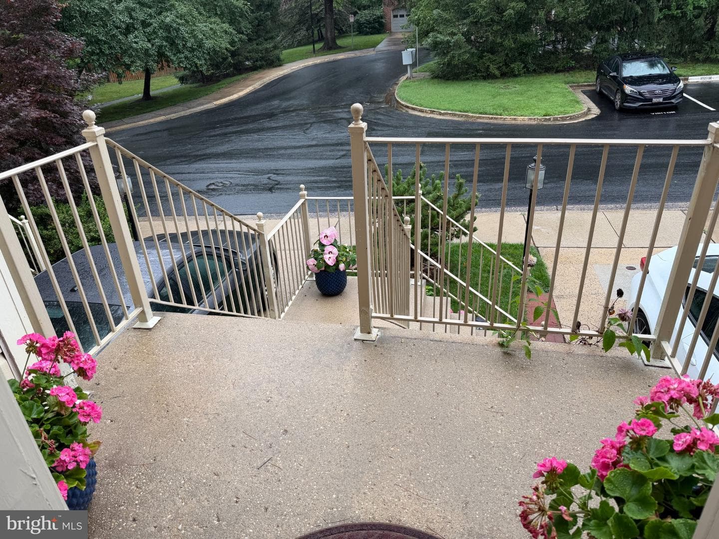 431 Beacon Hill Terrace photo 3