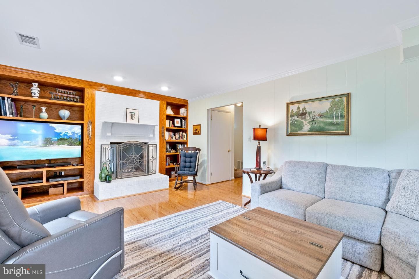 16517 Jilrick Street photo 13