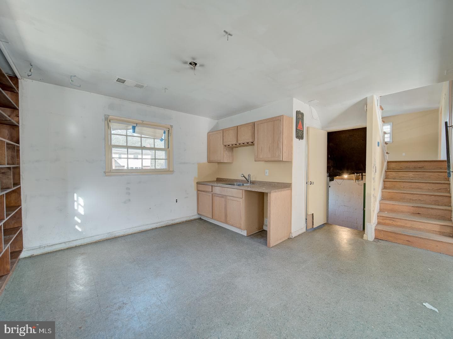 9842 Belhaven Road photo 46