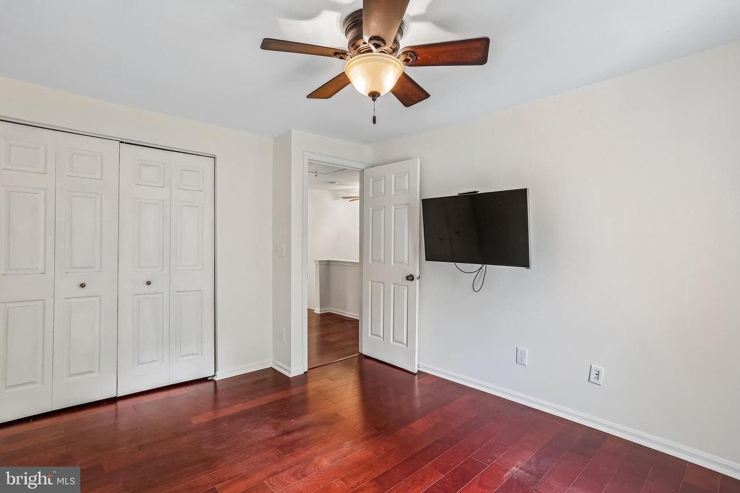 17014 Catalpa photo 22