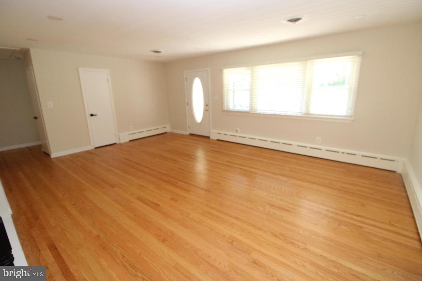 16215 Redland Road photo 10