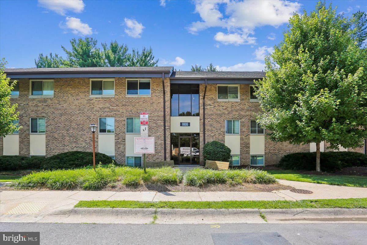 9906 Walker House Rd # 6, Montgomery Village