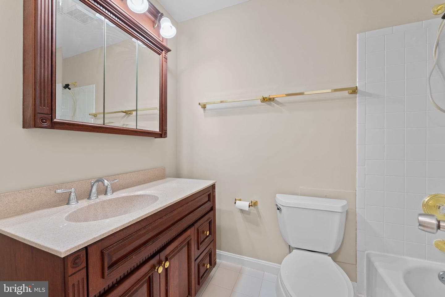 20418 Shadow Oak Court photo 37