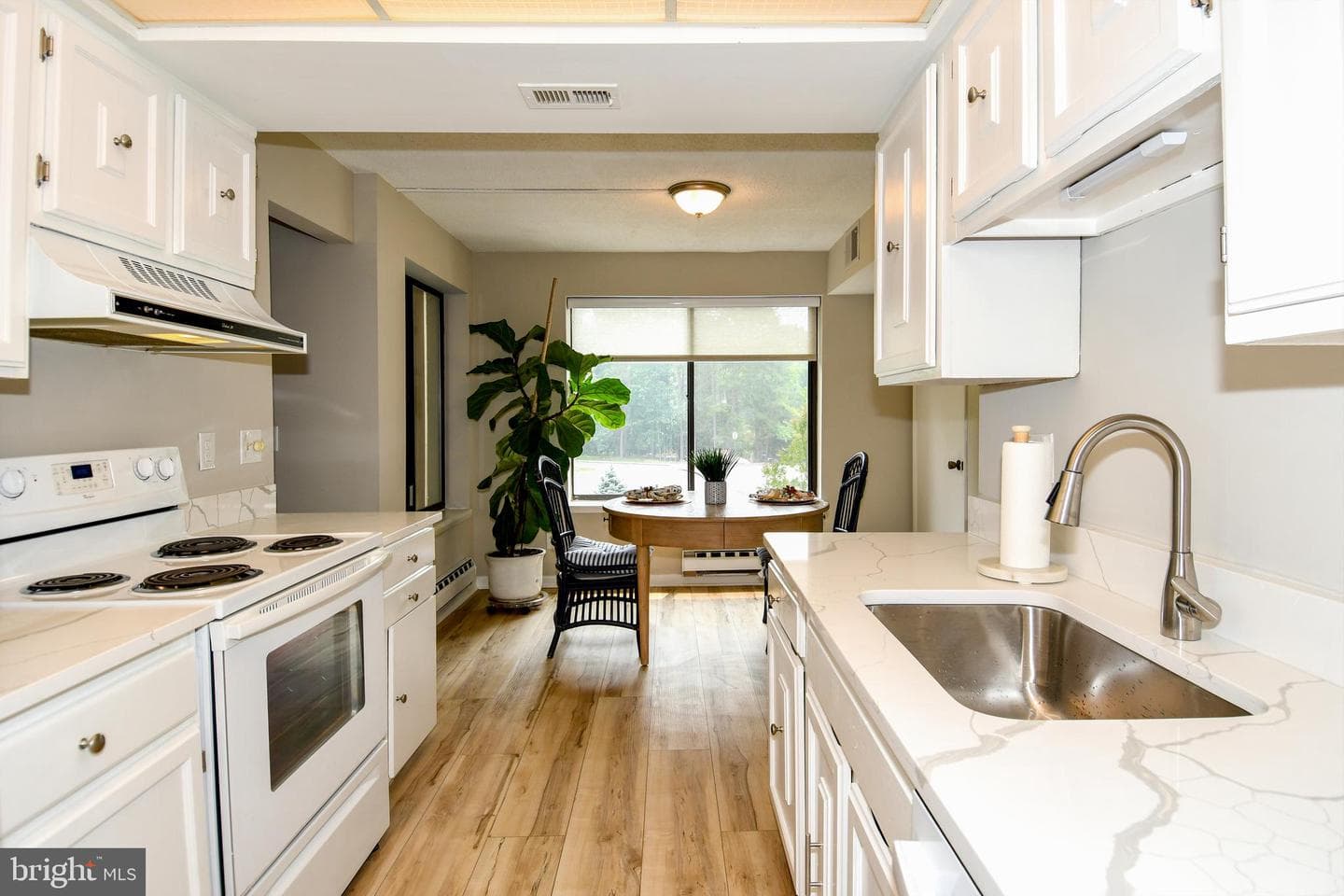 15300 Beaverbrook Court #88-2k photo 3