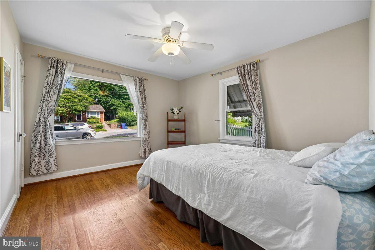 10404 Amherst Avenue photo 18