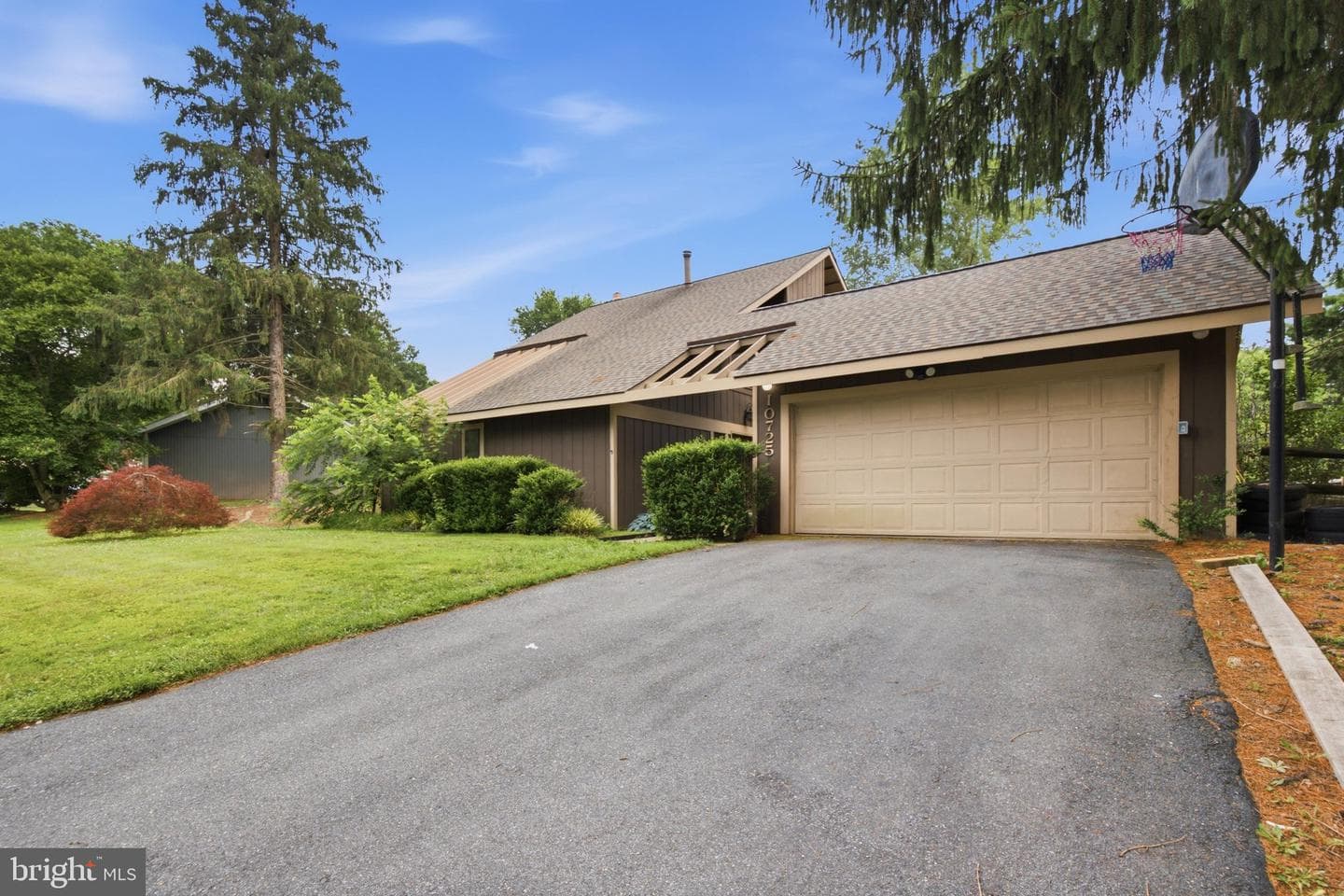 10725 Wayridge Drive photo 40