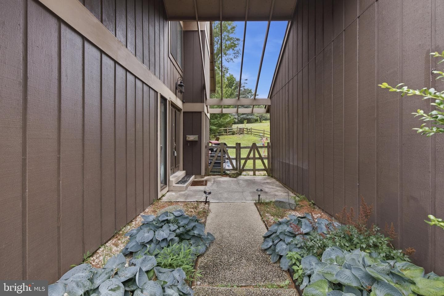 10725 Wayridge Drive photo 42
