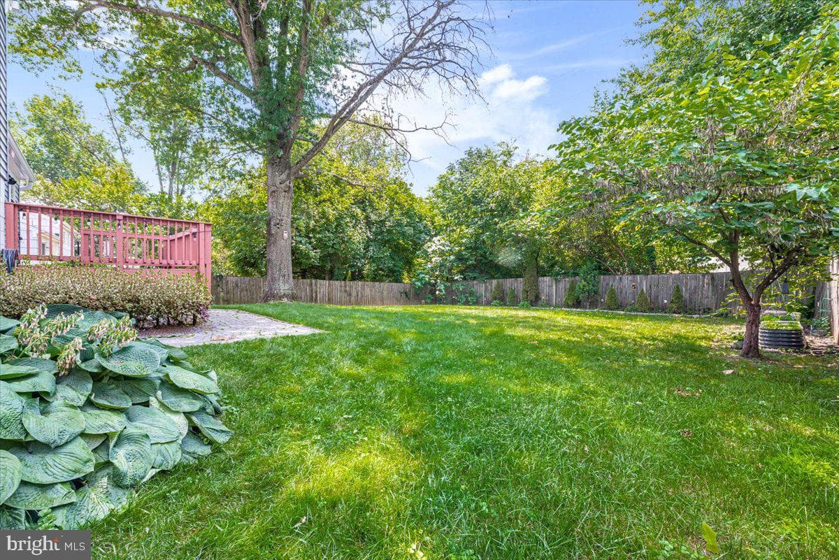 11112 Woodson Avenue photo 29