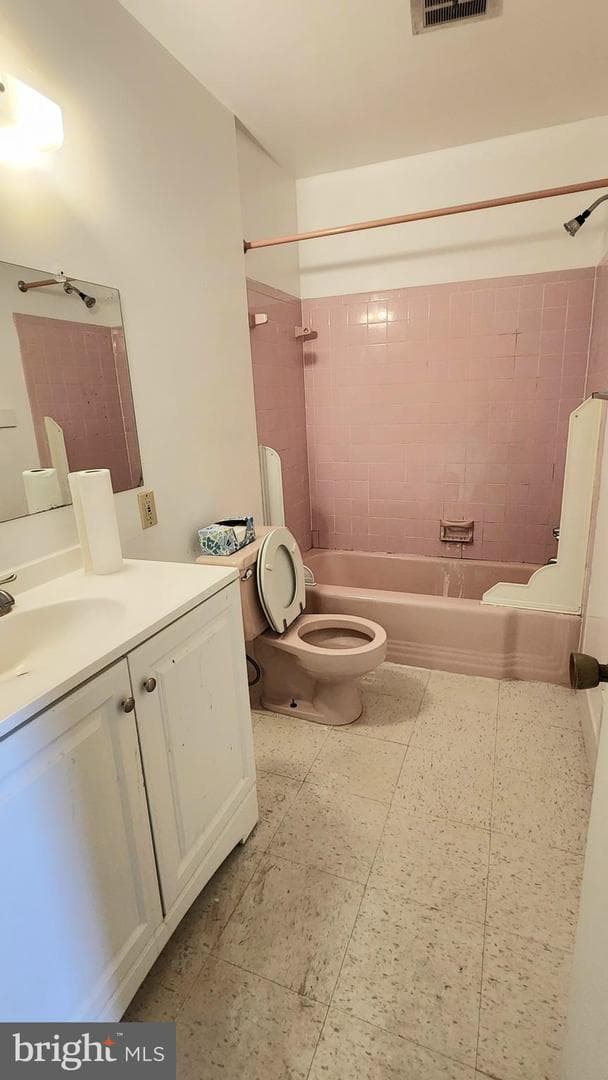 516 Lynch Street photo 13