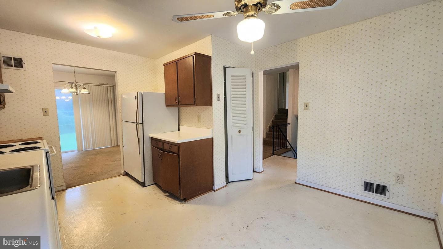 516 Lynch Street photo 6