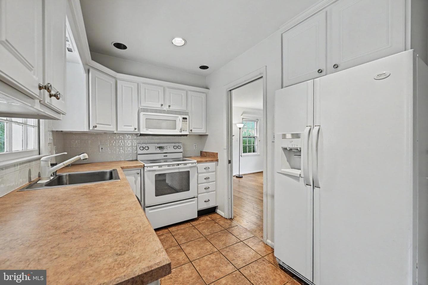 8611 Oakmont Street photo 12
