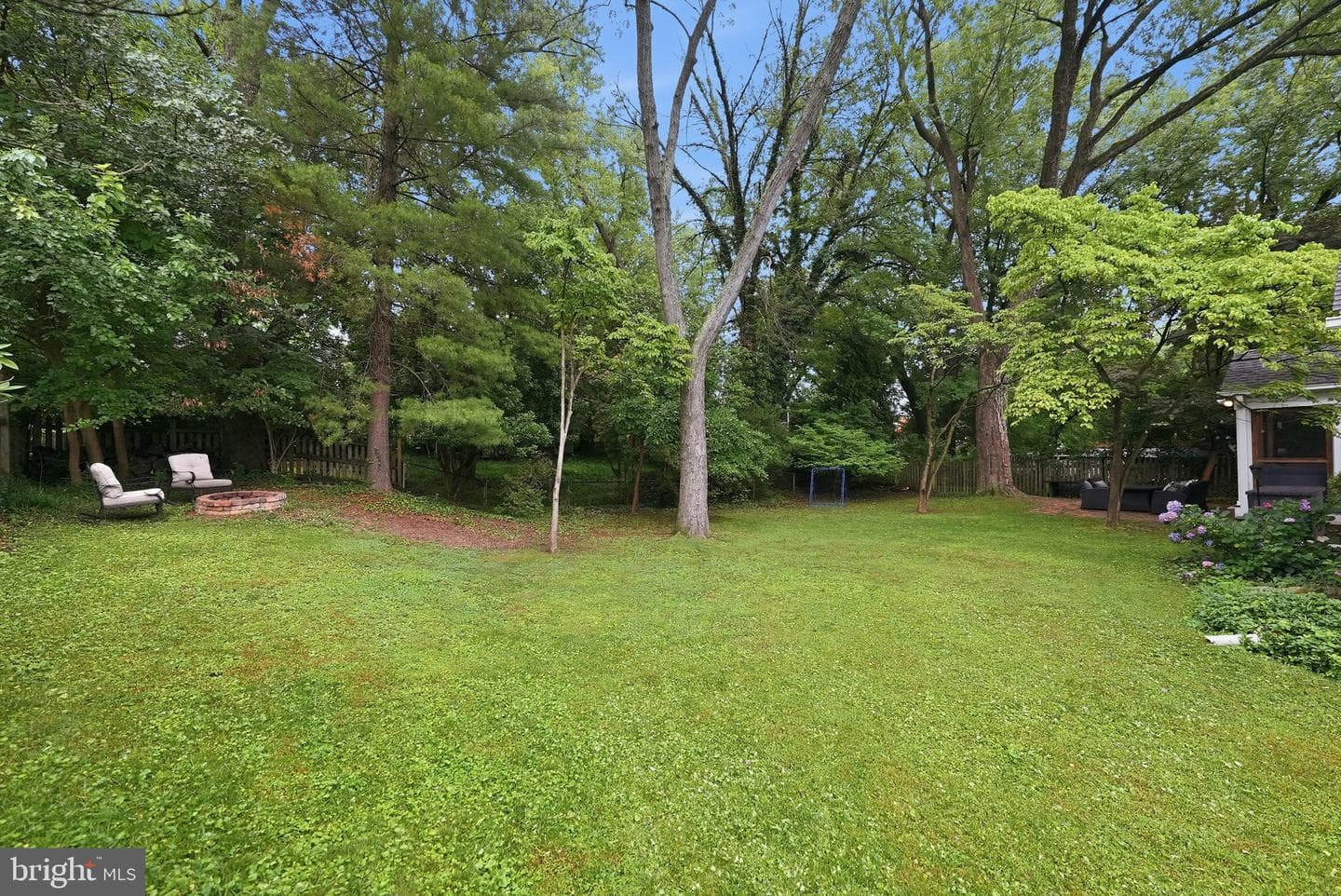 9509 Caroline Avenue photo 36