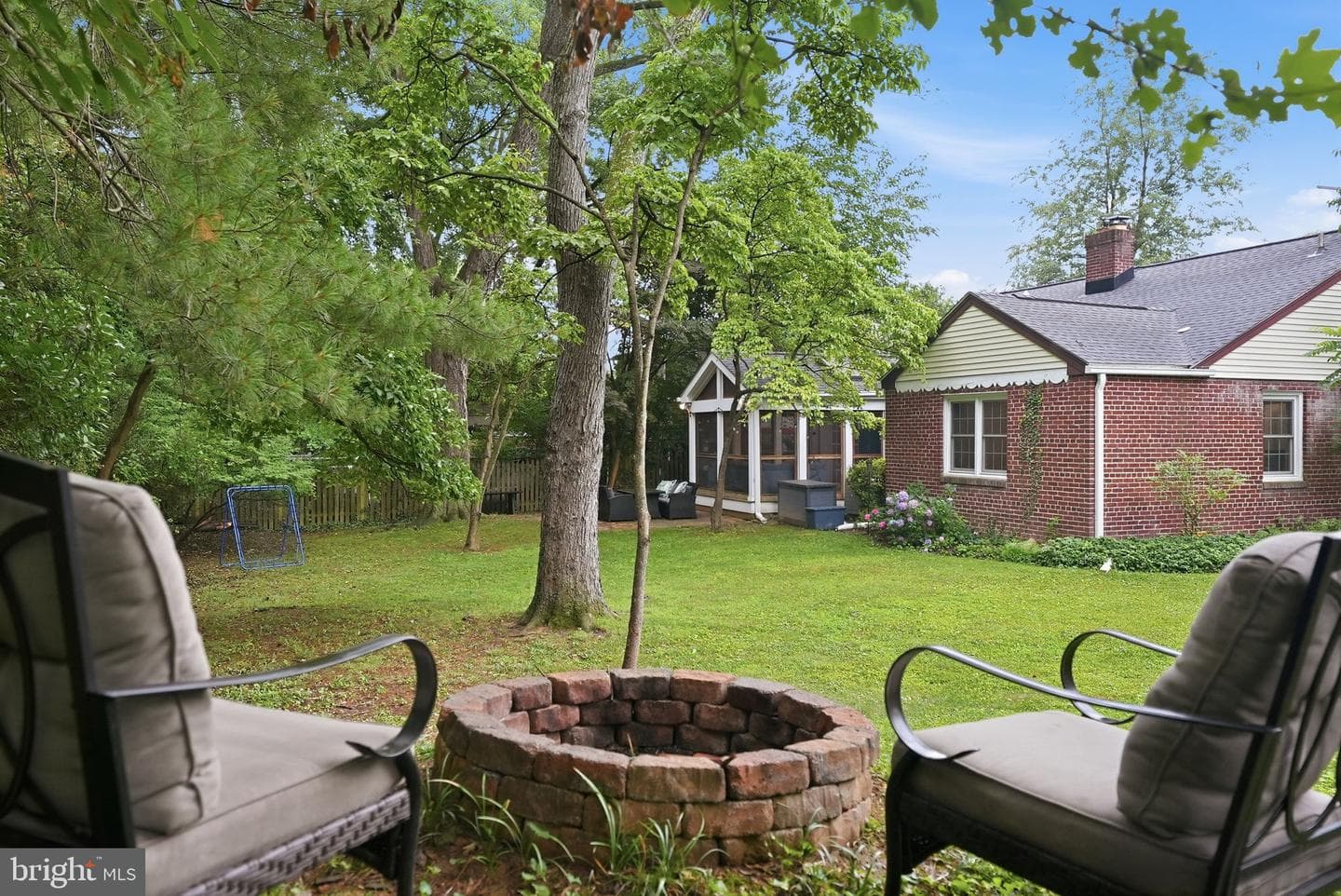 9509 Caroline Avenue photo 37