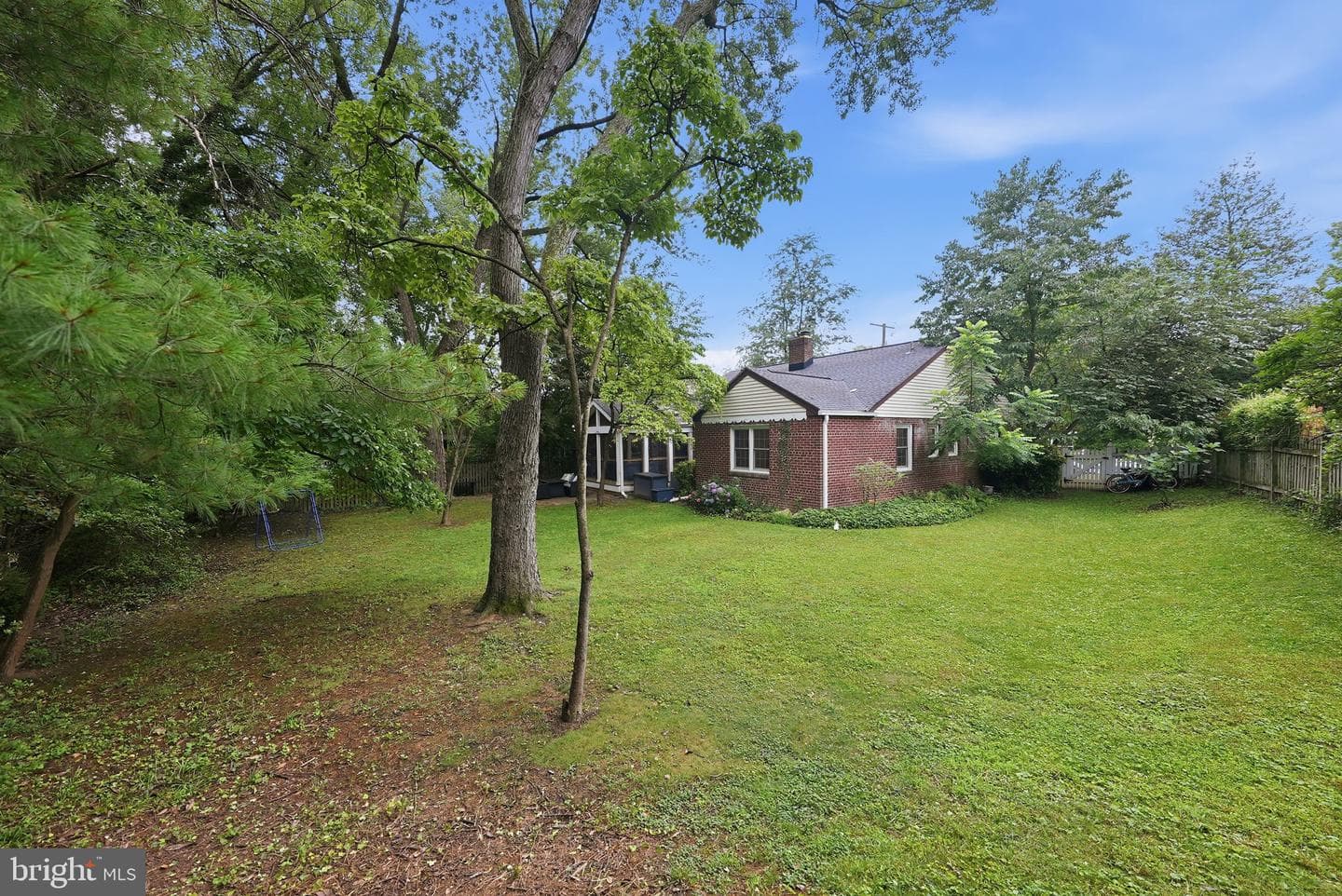 9509 Caroline Avenue photo 38