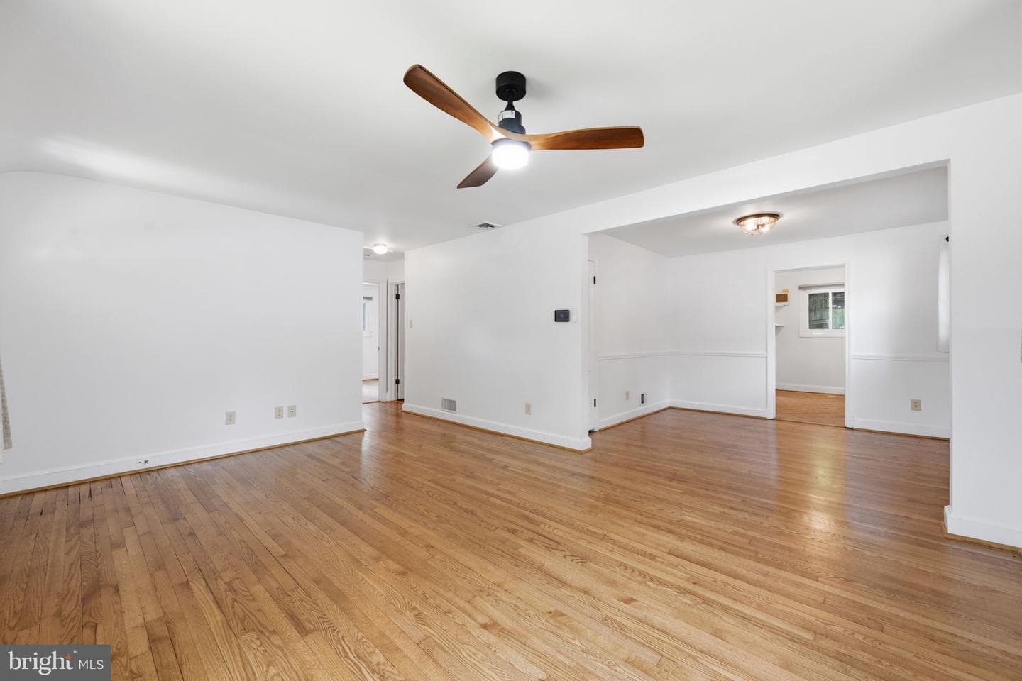 2204 Prichard Road photo 3