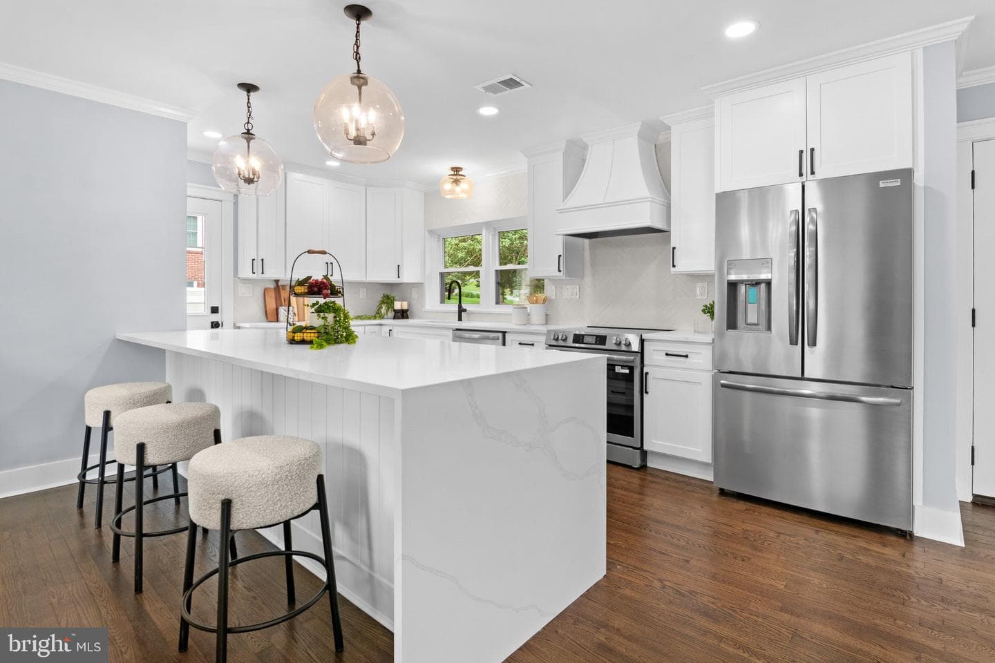 14200 Dav Road photo 16